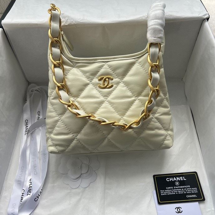 Ch**el hobo bags